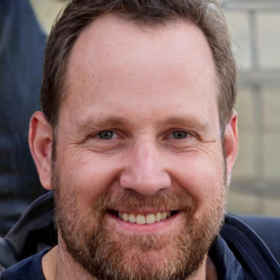 Angus Pemberton, Technical Operations Lead at Fynorieluxa